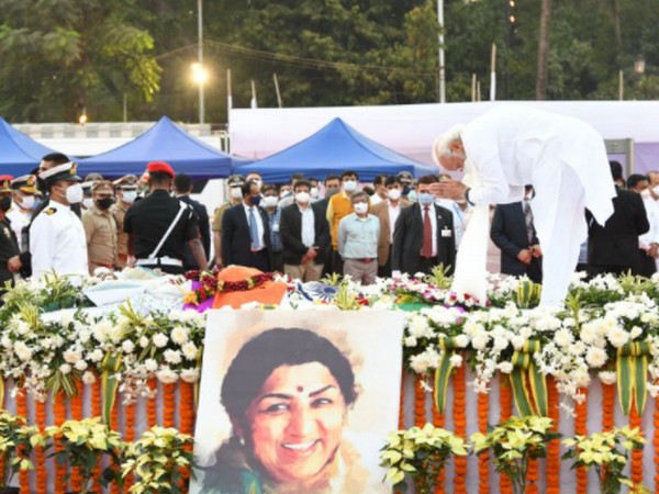 Singing legend and Bharat Ratna Lata Mangeshkar cremated in Mumbai with full state honours; leaders, celebs pay tributes
