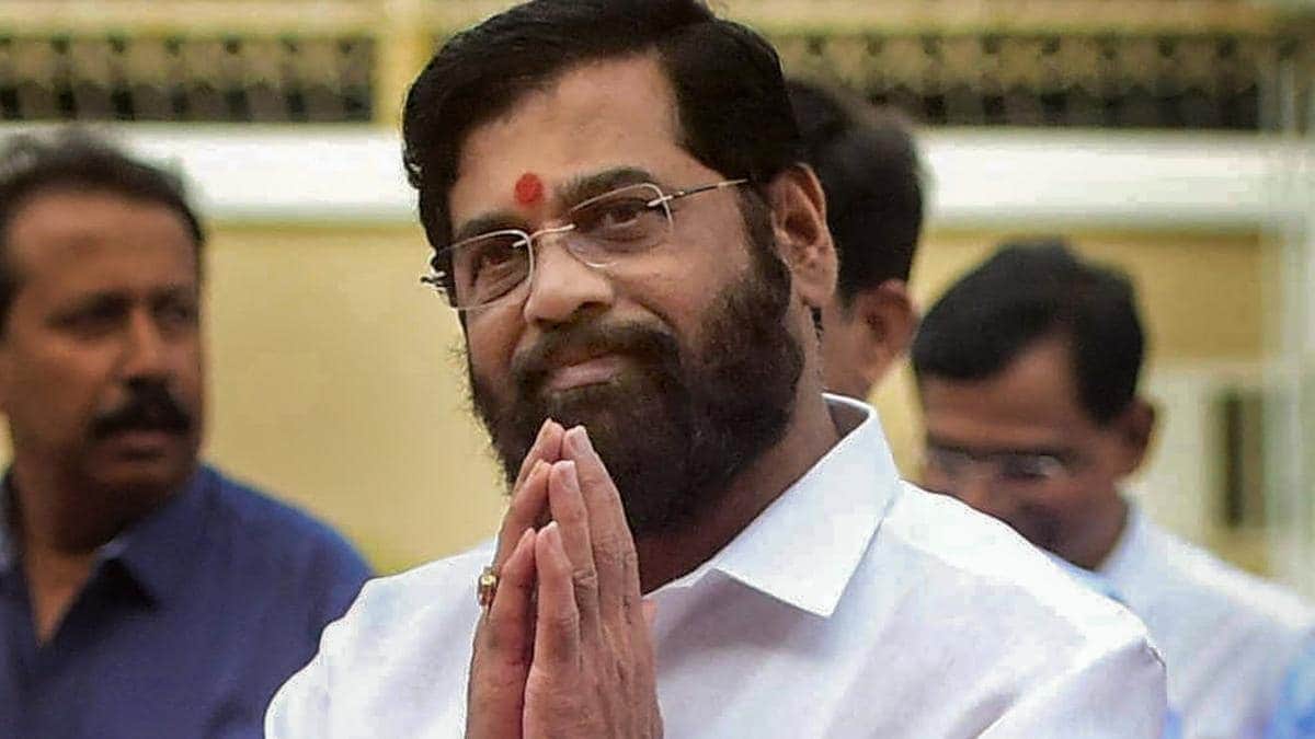 We are real Shiv Sena, who are you trying to scare, says Party rebel Eknath Shinde on disqualification demand