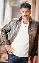 Sikandar Kher puts on 15 kilos for his upcoming show Tooth Pari