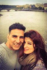 Akshay Kumar gives a shoutout to wife Twinkle Khanna as she completes her master’s degree
