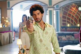 Gautam Singh Vig handles a real revolver for Junooniyatt
